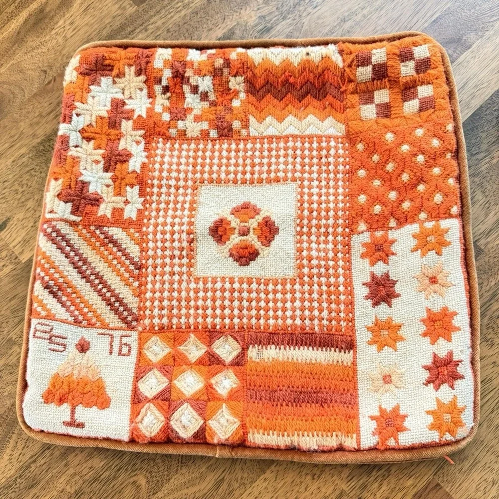 2 X Vintage Mid Century Pillow Covers 1976 Needlepoint Orange Geometric MCM